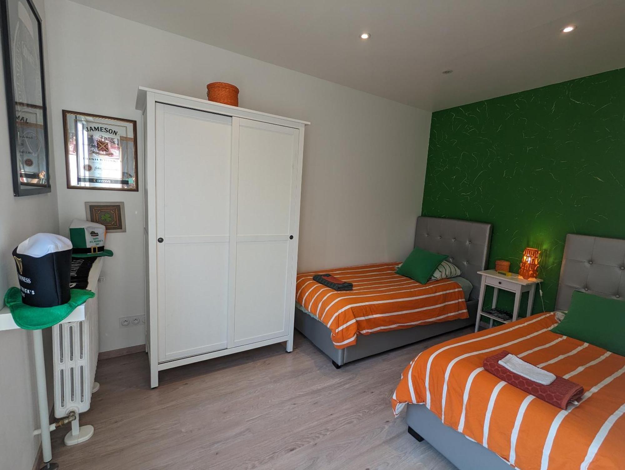 Chemin Des Vignerons Villa Metz Room photo