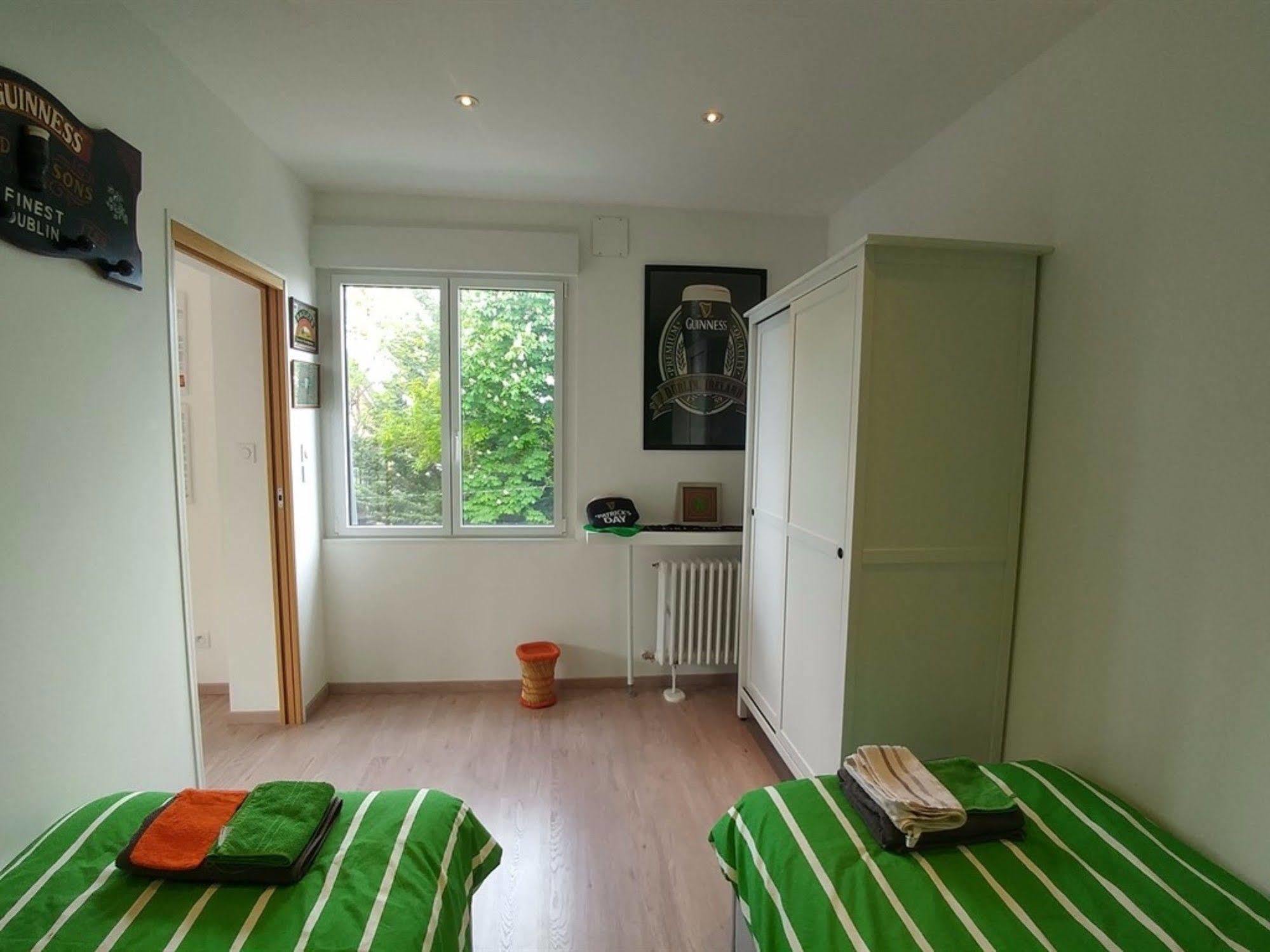 Chemin Des Vignerons Villa Metz Exterior photo